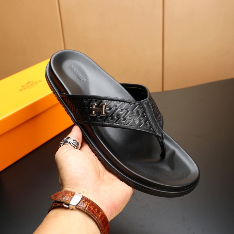 H**mes slippers
